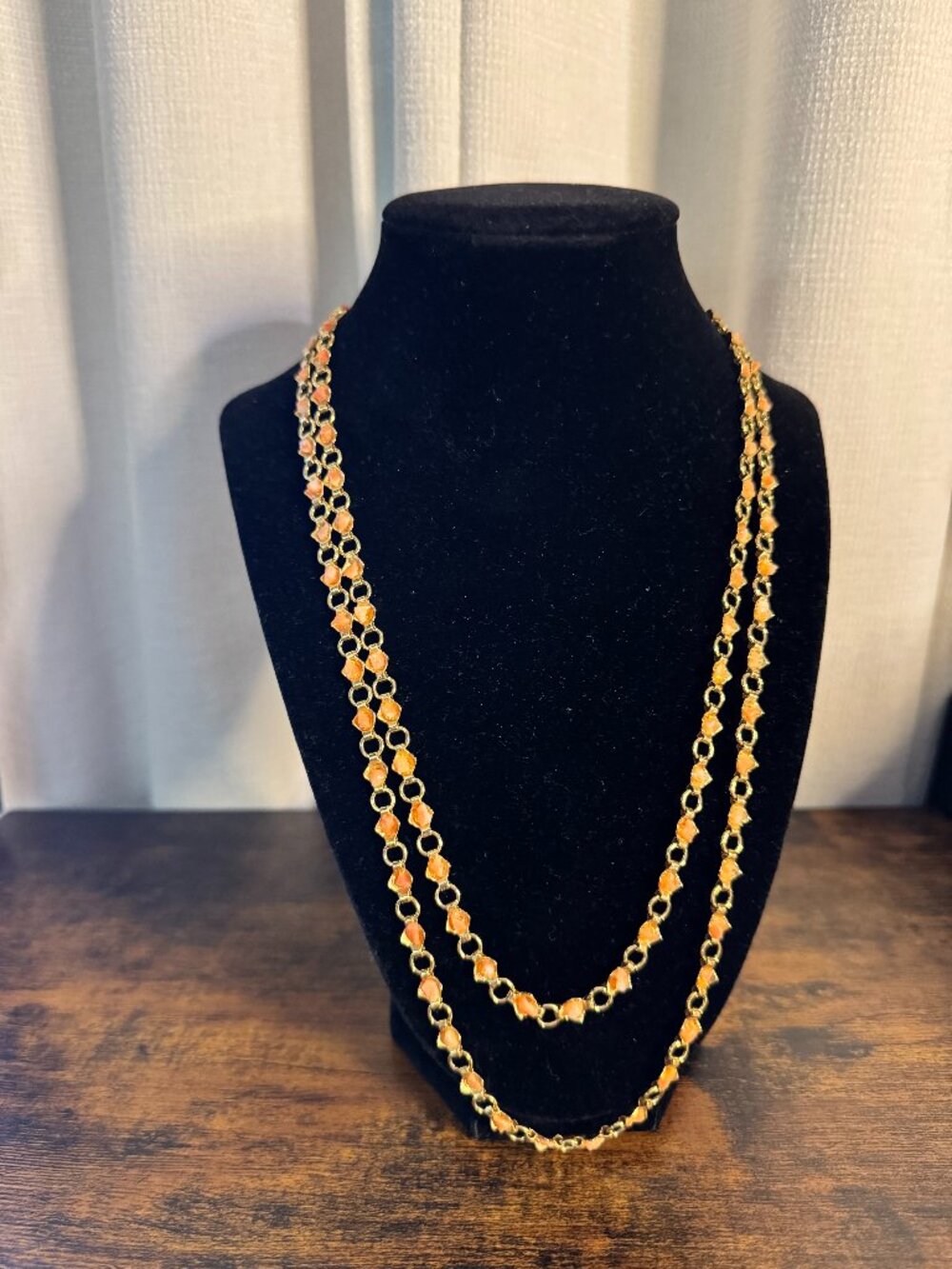 Vintage Polished Natural Coral Chips Gold Tone Necklace Southwestern Artisan